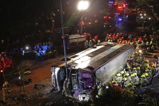 18 Killed, Nearly 50 Injured in Hong Kong Bus Crash