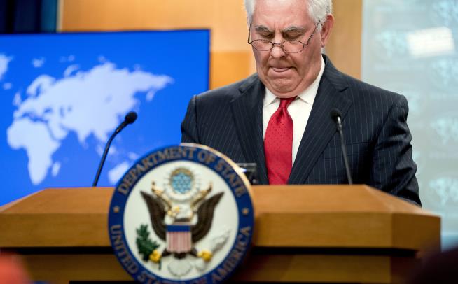 Rex Tillerson Issues Parting Warning on Russia