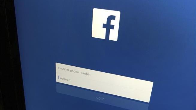 Facebook Execs React to Breach by Saying It's Not a Breach