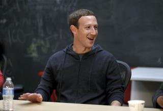 Zuckerberg Responds to 'the Cambridge Analytica Situation'