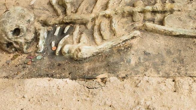 In a Medieval Woman's Grave, a 'Coffin Birth'