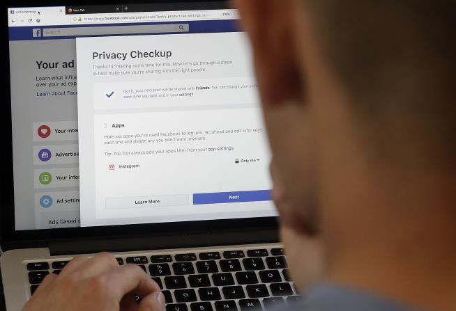 Facebook Is Giving Its Privacy Tools an Overhaul