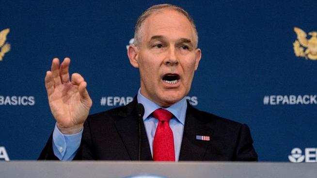 985 Scientists Write to Pruitt to Advise Against New Rule