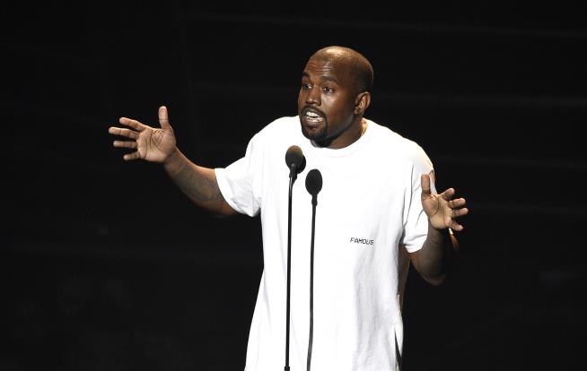 Kanye West Calls Slavery a 'Choice'