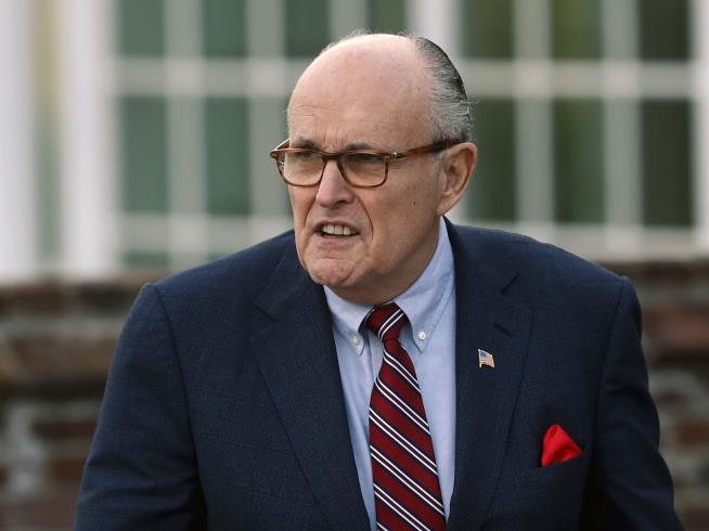 Giuliani: Mueller Is Trying to 'Trap' Trump Into Perjury