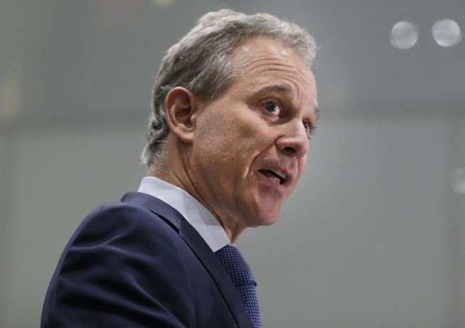 New York Attorney General Resigns Over Abuse Allegations