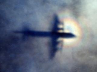 Theory on MH370's 'Dipped' Wing Gets New Attention