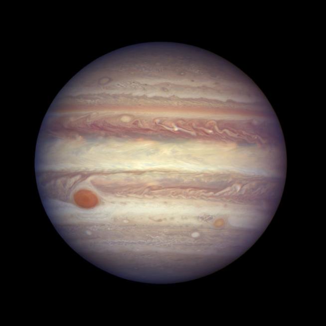 Lightning Strikes on Jupiter Differ From Ours in One Way