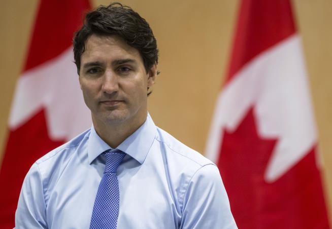 White House: 'Sophomoric' Trudeau 'Stabbed Us in the Back'