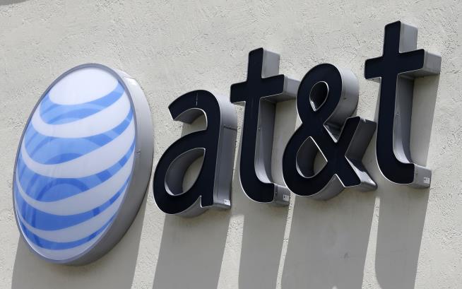 Feds File to Appeal Approval of AT&T-Time Warner Deal