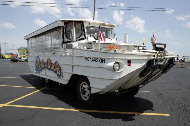 9 Members of One Family Among Dead on Duck Boat