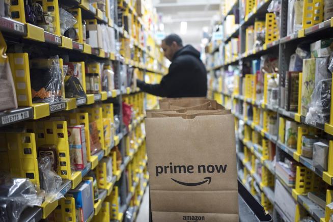 14 Amazon Workers Are Paid to Combat Negative Tweets