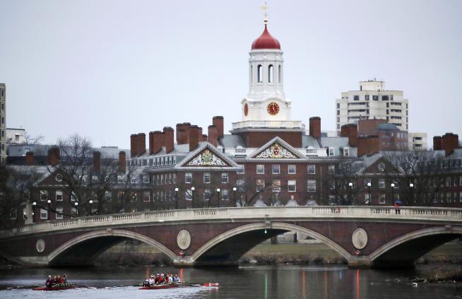 DOJ Calls Out Potential 'Racial Bias' at Harvard