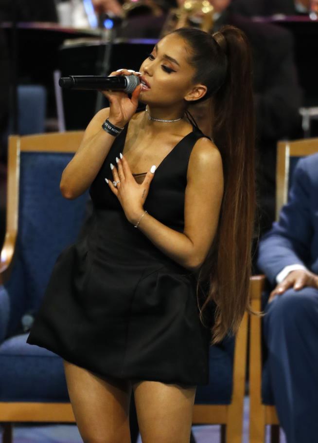 Blamed for Rapper's Death, Ariana Grande Takes Action