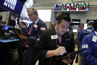 US Stocks See Mixed Results