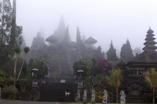 Lacking 'Quality' Tourists, Bali Mulls New Restrictions