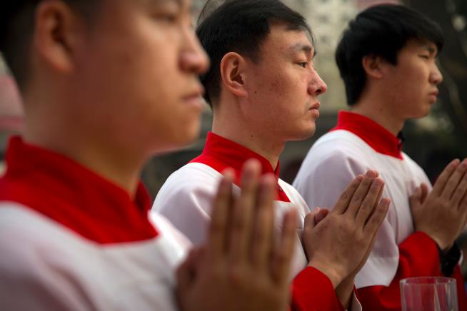 Vatican, China Make Breakthrough Deal