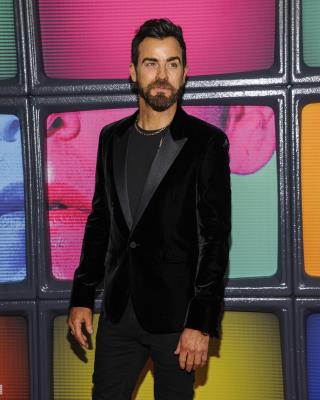Justin Theroux Public Discusses Divorce for The First Time