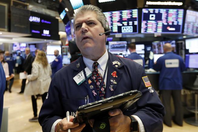 Stock Market Jumps Early After 2 Bleak Days