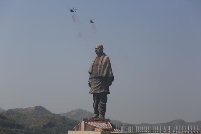 World's Tallest Statue Unveiled