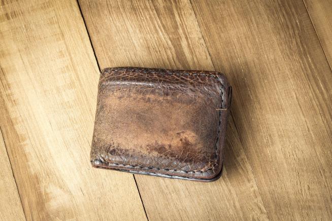 Man Reunited With Wallet After 4 Years