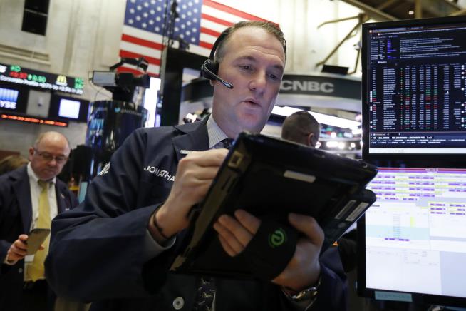 Markets Open, and Stocks Continue Their Plunge
