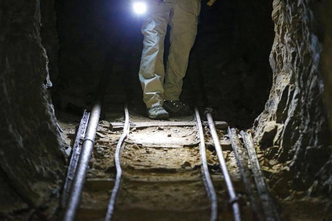Alleged Copper Scavengers Lost in West Virginia Mine