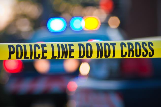 Cops: Mother Kills Teen Daughter Calling 911