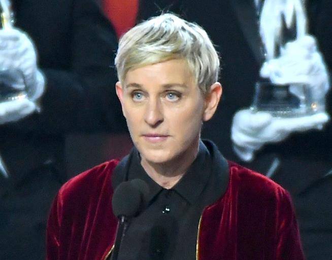 After Backlash, Ellen Not Ditching Support for Kevin Hart
