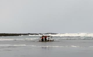 Crabbing Vessel Capsizes Off Oregon, Killing All 3 Onboard