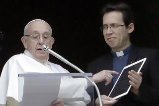 Pope Who Says He's a Tech 'Disaster' Has a New App