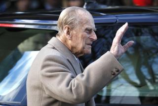 Prince Philip Apologizes to Woman in Accident