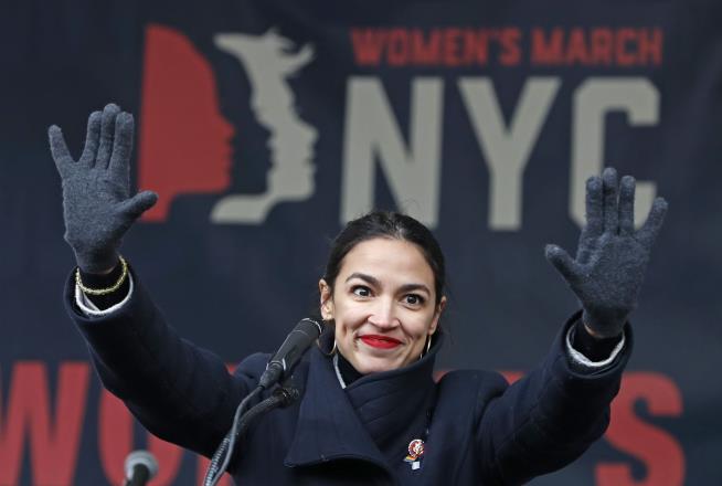 AOC Unveils Her 'Green New Deal'