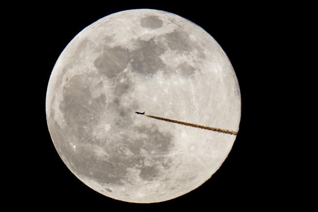 Last Supermoon of the Year Arrives Wednesday
