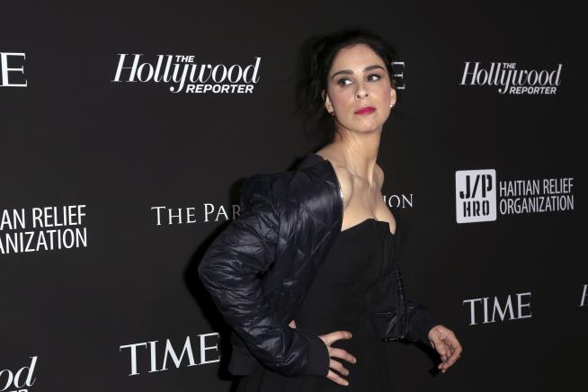 Sarah Silverman Is Not Happy With Hulu