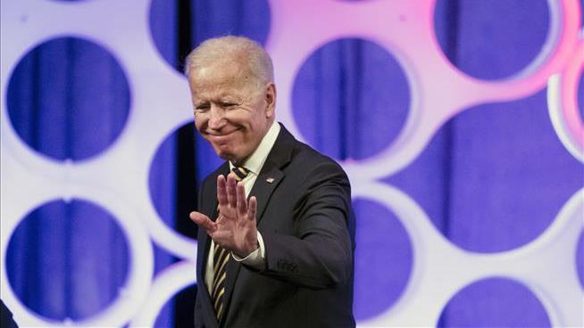 Biden Resumes His Role as One of America's Top Eulogists
