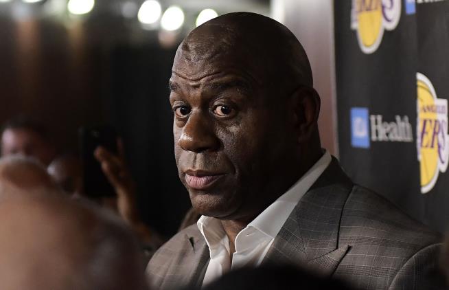 Mistaken Email BCCs May Have Led Magic Johnson to Quit