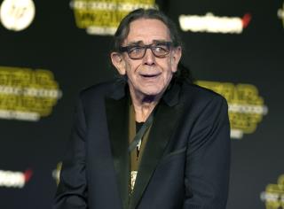 Peter Mayhew, Chewbacca in Star Wars , Dies at 74