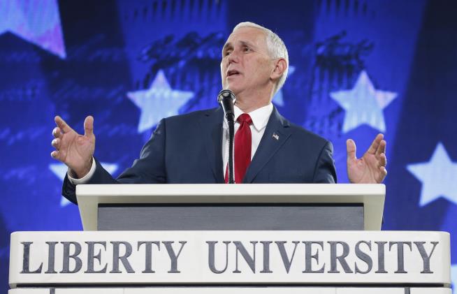 Pence Has a Message for 45K Christian Students