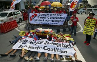 After Duterte Threat, Canada Agrees to Take Back Trash