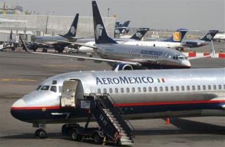 Mexico Minister Quits After Delaying Flight for 38 Minutes