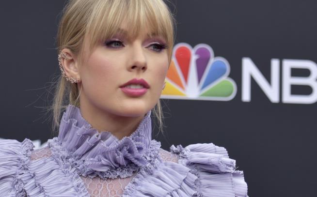 Taylor Swift Gets Political—Again