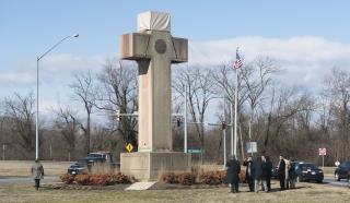 SCOTUS: 40-Foot Cross on Public Land Can Stay