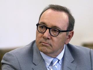 Texts From Accuser Emerge in Kevin Spacey Trial