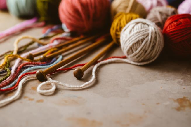 Knitting Site Announces It Is Banning Support of Trump
