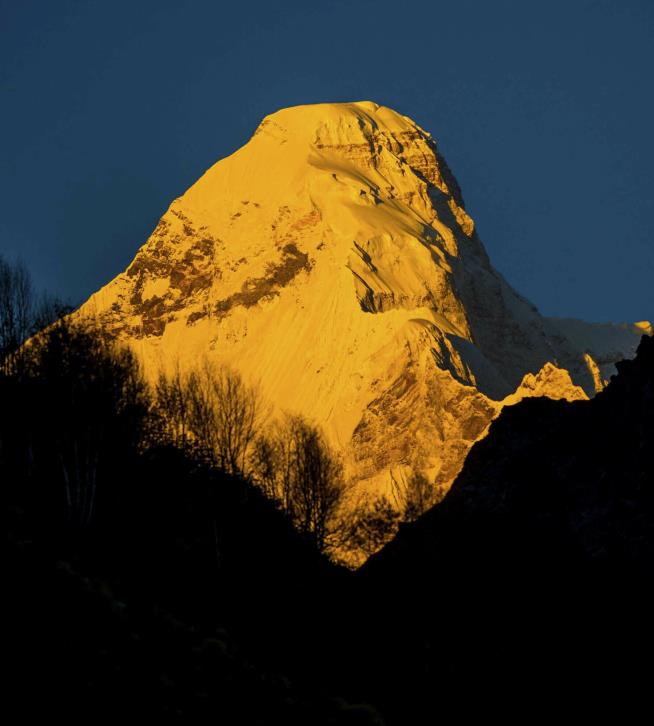 Bodies of 7 Climbers Recovered as Search Continues for the 8th