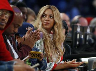 Keeping Beyonce Happy Is a Twitter Game You're Bound to Lose