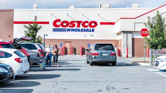 Costco's Big Secret: It Doesn't Play by the Rules