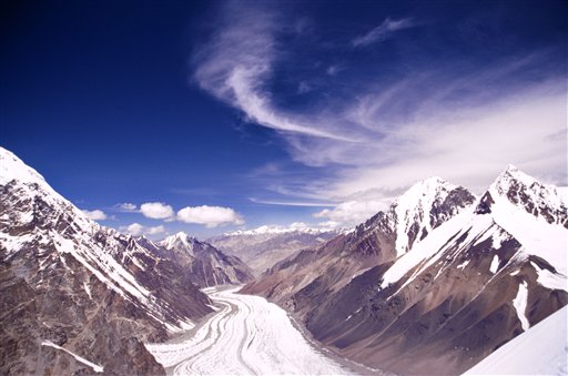 10 Climbers Dead, 3 Missing After K2 Avalanche