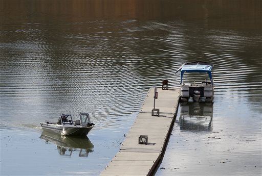 Cops: Drunk Boater Jumps Into Lake, Requests Rescue